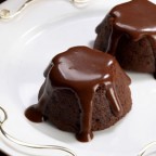 mini molten chocolate cakes with mocha sauce 5710 ss