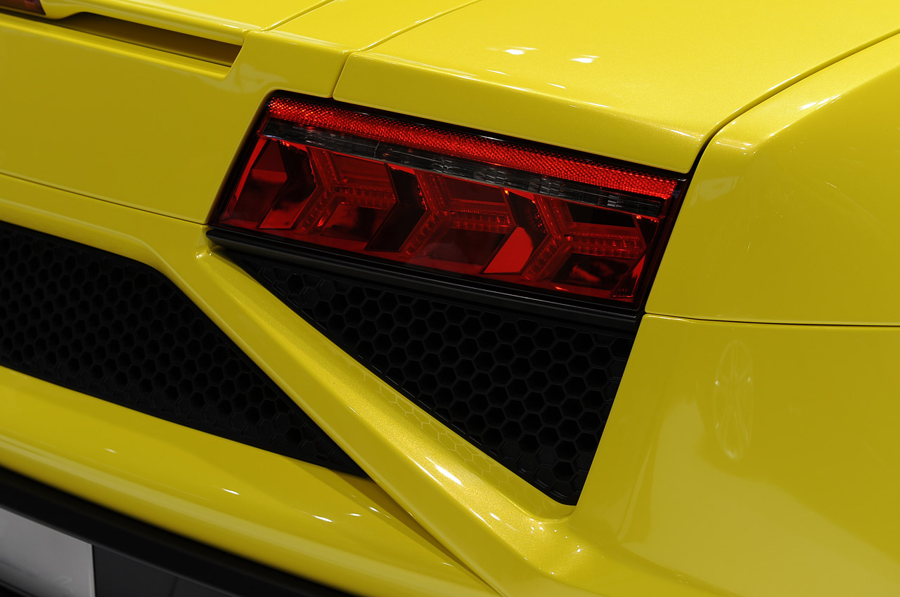15-2013-lamborghini-gallardo-paris