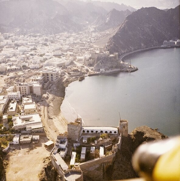 صور من ابداع اعضاء عمان فوتو