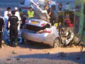 24828_21345619884_1_