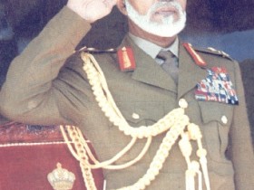 السلطان قابوس