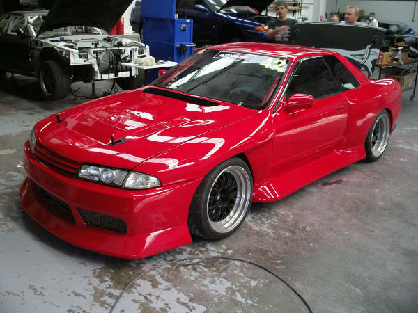 skyline r32