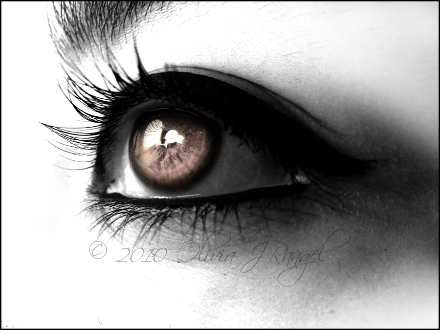 eye_of_yaya_by_LadySarena