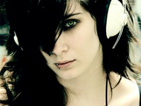 this_song_reminds_me_you_by_TrixyPixie