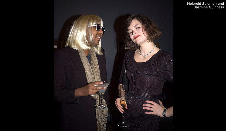 عالم الفن والتمثيل