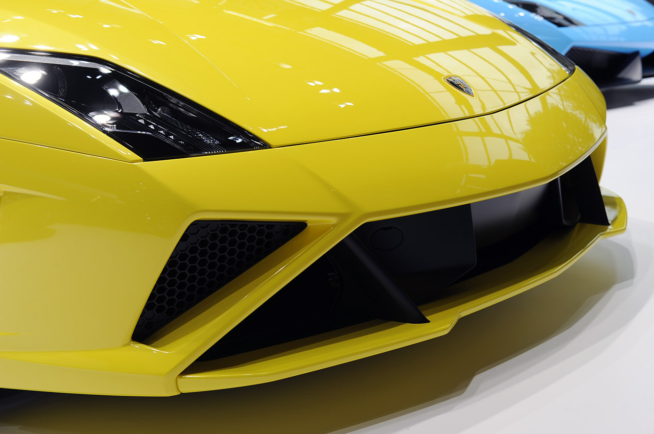 10-2013-lamborghini-gallardo-paris