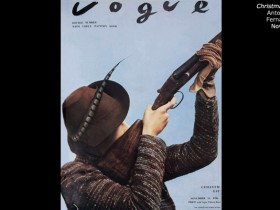 رجل يطلق نار