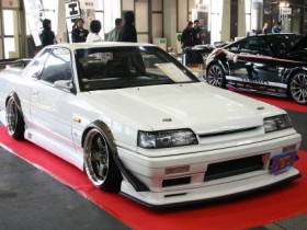 skyline r31