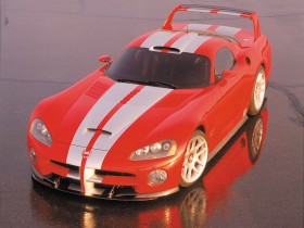 Dodge_Viper_GTS-r_2000_
