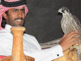 اخوي سمو الشيخ عبدالعزيز  بن عبدالرحمن ال ثاني