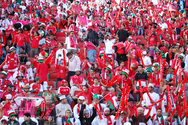 مشجعي الاحمر