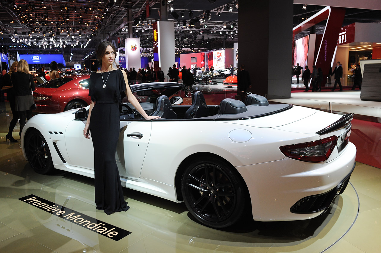 02-2013-maserati-grancabrio-mc-paris