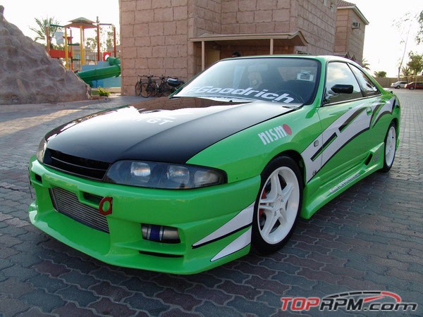 skyline r33