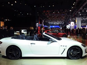 05-2013-maserati-grancabrio-mc-paris