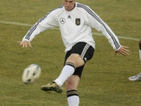 albums teams 187 2010 06 21t172820z 01 ina119 rtridsp 3 soccer world reuters
