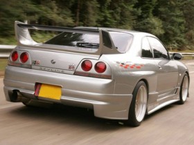 33GTR_DoLuck_Rear_small