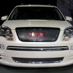 2011-GMC-acadia-denali-front-view