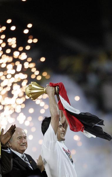 7ae48b6377a88215bf5604900e24a9c2 getty fbl afr2008 can cmr egy final