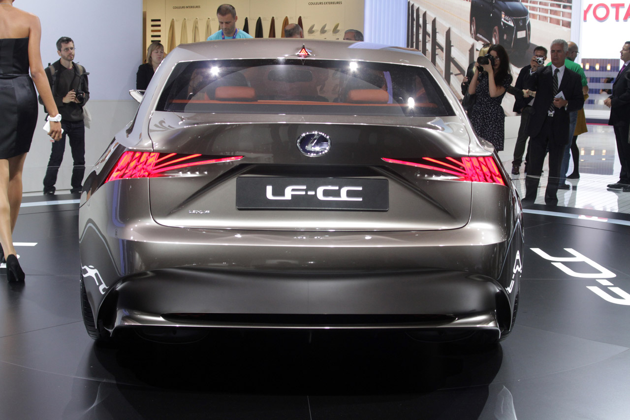 006-lexus-lf-cc-concept-paris-2012
