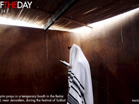 راهب في دير اسرائيل