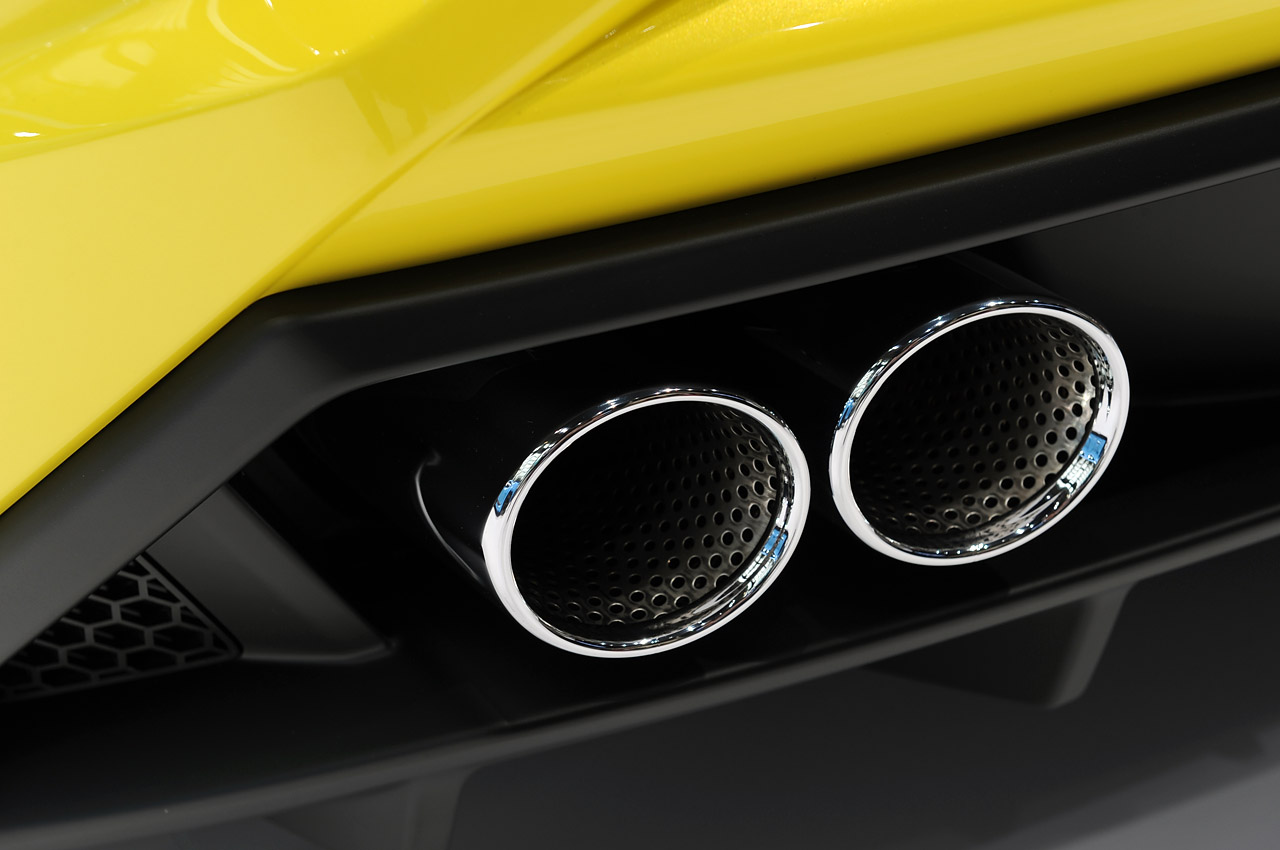 18-2013-lamborghini-gallardo-paris