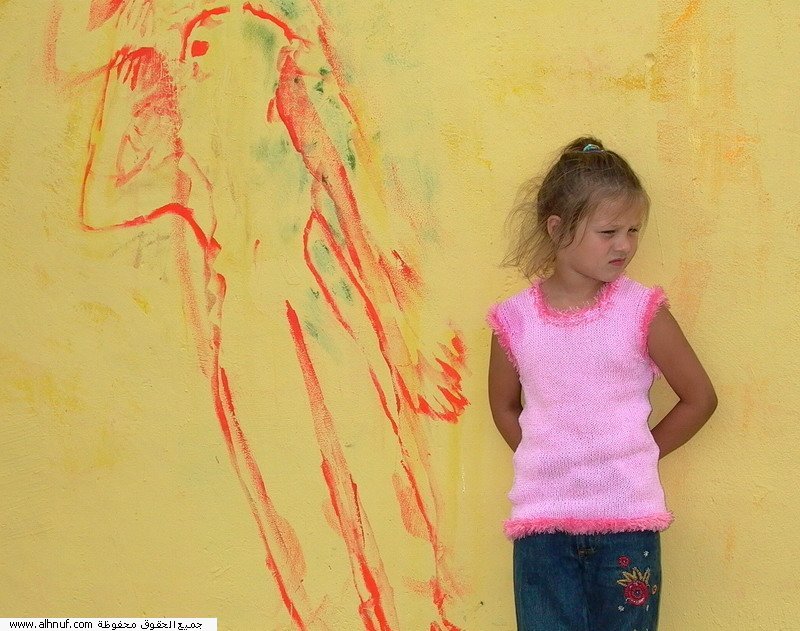 child_on_the_wall_1_