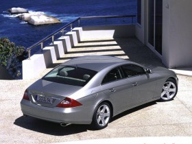 Mercedes_CLS_Class_1_