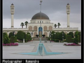 مسجد جامعة السلطان قابوس
