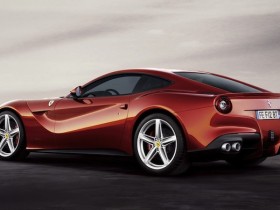 ferrari f12 berlinetta 2013