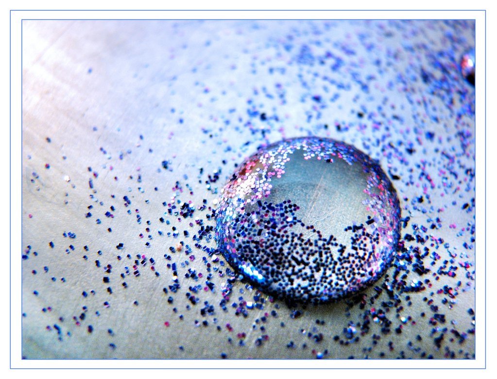 Glitter_by_livingdead01