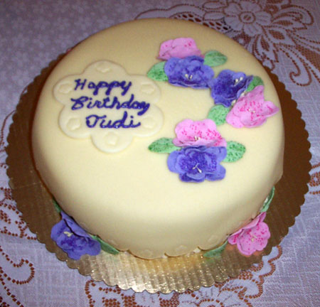 Birthday_Cake_For_Mother_1_