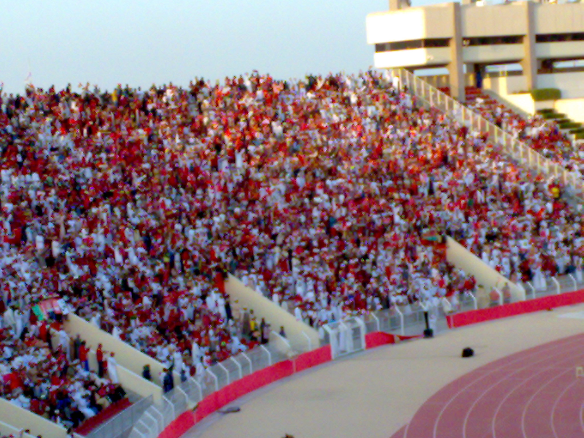 مشجعين المنتخب العماني