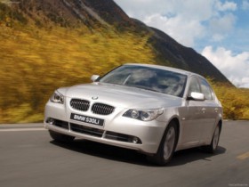 مجموعة حلوة من السيارات تجميع مواقع