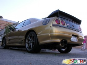 Skyline_GTR33_98-117736-6