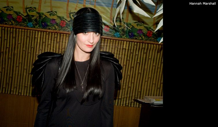 عالم الفن والتمثيل