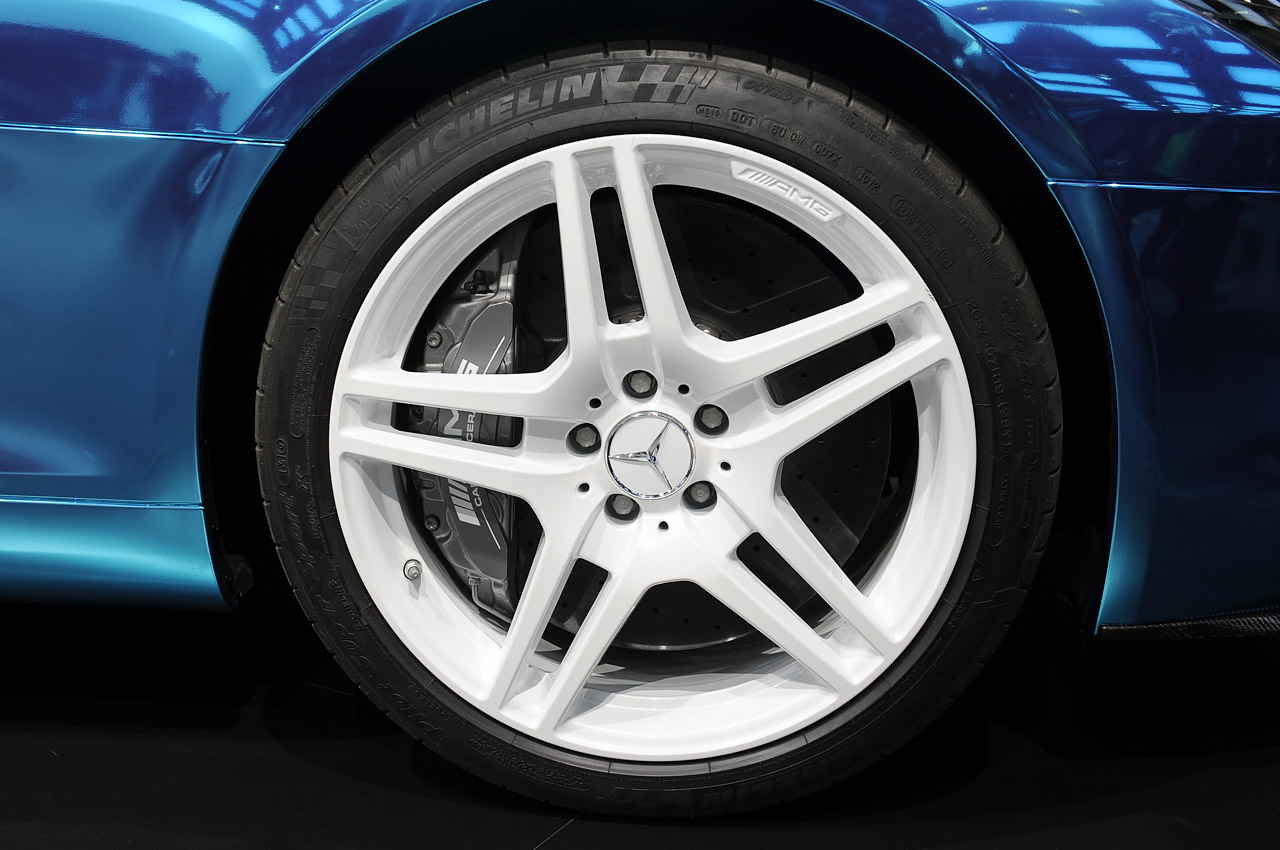 Paris motor show 2013