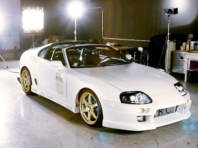 0506_impp_092_z_1993_toyota_supra_side_view