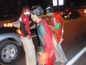 فرحة الشارع العماني بعد الفوز بكأس الخليج19