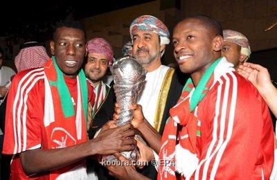 لاعبين المنتخب العماني