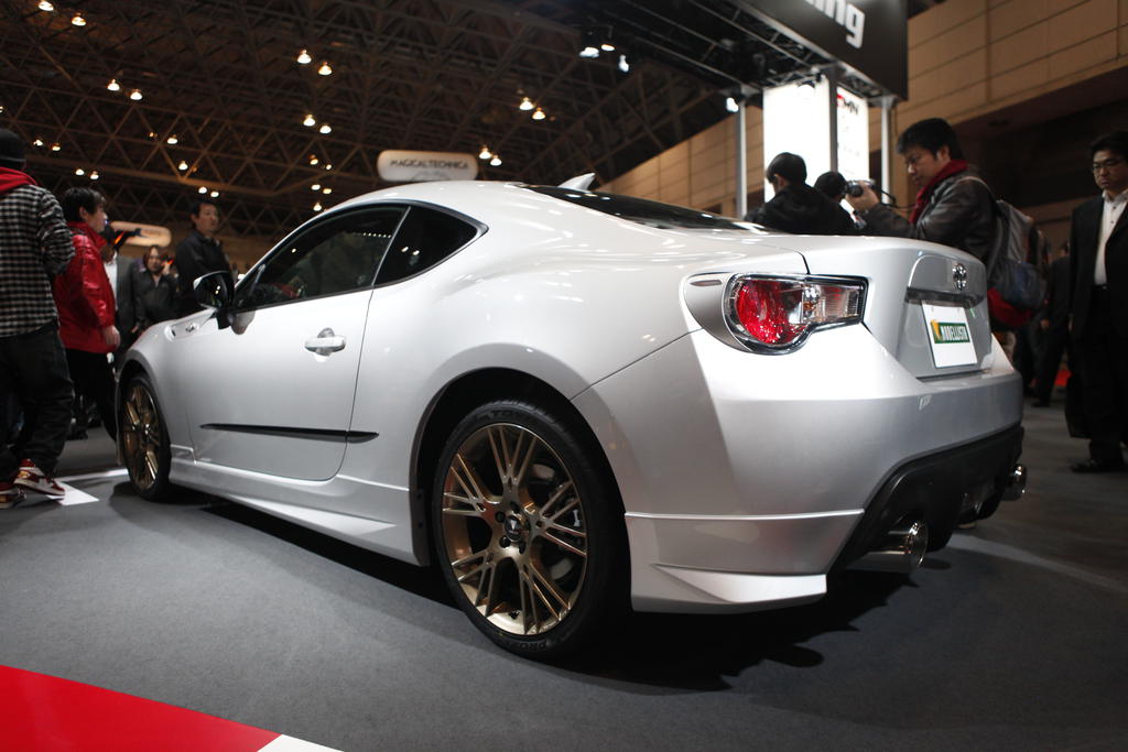 gt 86 &amp; brz in tokyo auto salon
