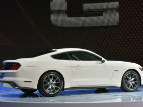 Mustang 50 Year limited 2015