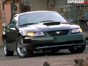 2001_ford_mustang_bullit-1_1_